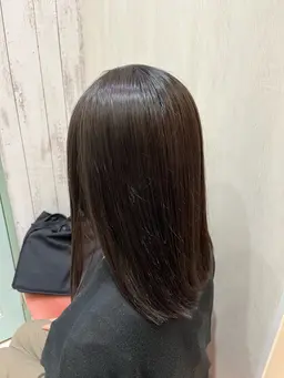 【平日限定！】根元染め(白髪染め、おしゃれ染め)+トリートメント💫