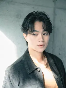 ‼️メンズ人気No.1メニュー‼️骨格補正カット+眉カット🫧