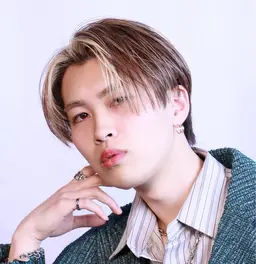 【メンズ限定🚹】ハイライトorローライト＋トリートメント