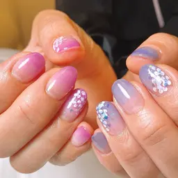 初回オフ無料！定額デザインコース（マグネットネイルやミラーネイルもできます）