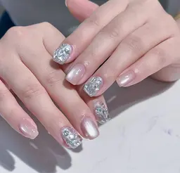 40%🈹【自爪】持ち込みデザインアート4本までパーツ、シールつけ放題（7日以内直し無料）