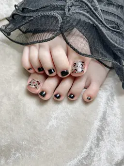 フット/定額アート2本（見本か持ち込み可）付け替えオフ→新規様オフ無料　リピーター様→他店¥2200自店¥1650