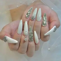 ❣️ミニモ限定価格❣️10本チップ長さだし有料パーツつけ放題コース💅オフ無料✨