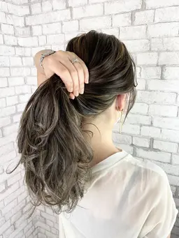 【⭐️大人気メニュー】ディレクターカット＋イルミナカラー＋ハイライト＋トリートメント💓¥25,300→¥17,600