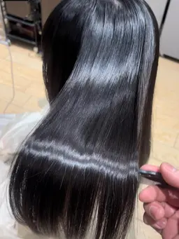 スペシャリストによる美髪矯正✨圧倒的に柔らかく自然な縮毛矯正です✨