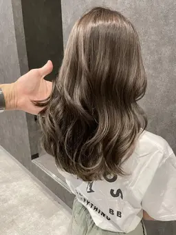 【最高級ダメージケア】イルミナカラー + TOKIOトリートメント / ¥7500