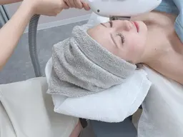 【レディース】初回リフトアップお顔脱毛