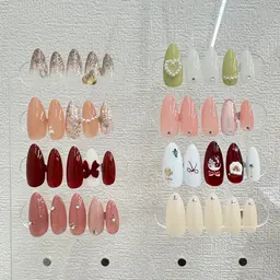 定期デザイン　シンプルネイル