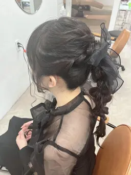 ヘアセット(アップスタイル)※ヘアアクセをつけたい方は持参お願いいたします🌟
