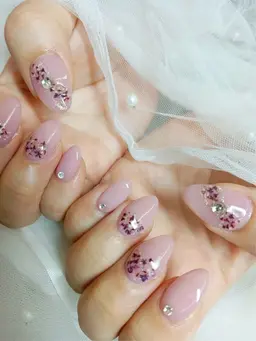 ご新規さま限定🌷爪に優しいパラジェル込み💛ジェルアート放題