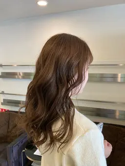 ワンカラー🤎(ブリーチなし・シャンプーブロー込み)