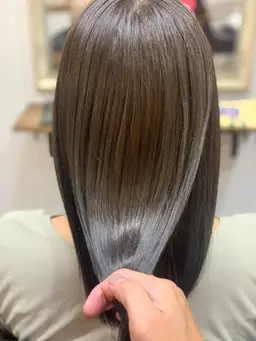 【髪質改善】高濃度水素ULTOWAトリートメント+カット