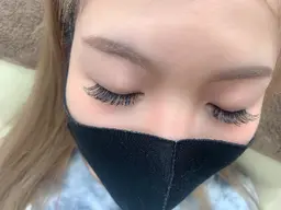 2月限定⭐︎フラットラッシュ100本+下まつ毛20本　2950円　（担当：井上）