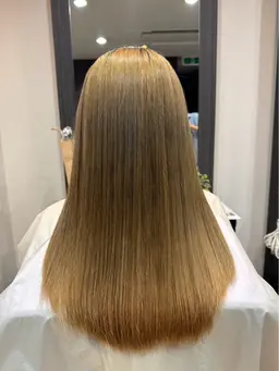 髪質改善ストレート