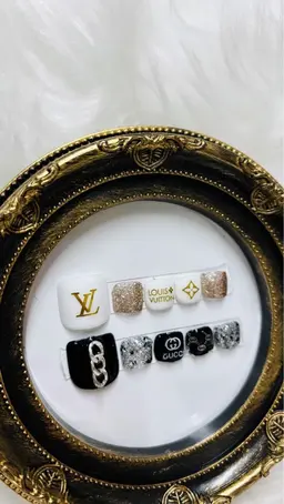 定額フットネイル🖤