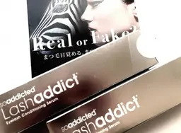 まつ毛美容液🥀Lashaddict