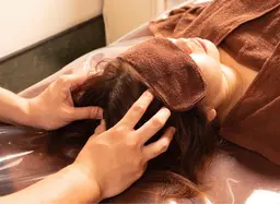 至福の時間【頭コリ・眼精疲労に◎】ドライヘッドスパ