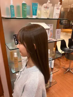 3月8日（日）ワンカラーモデル