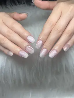 モデル限定価格｜チップ・長さ出し・マグネット　or ラメグラデーション(オフ別料金1000円​〜​）