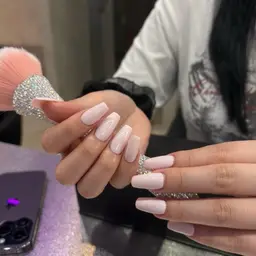 2/25空きあり❣️ハンドジェルネイル✨⚠️原宿店⚠️ワンカラー オフあり💓 18:00-/20:00-