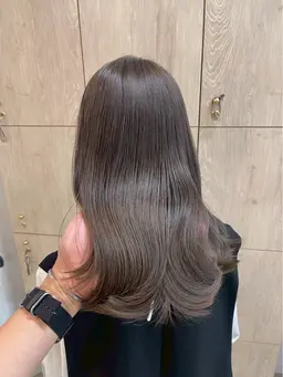 当日予約大歓迎⭕️ミディアムカット🌱【3stepトリートメント付き】