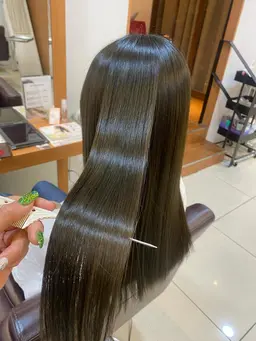 🩵SNSで大人気🩵当店リピート率No1！最高級髪質改善【零秒女髪】ダメージレスカラー＋コーティングTR