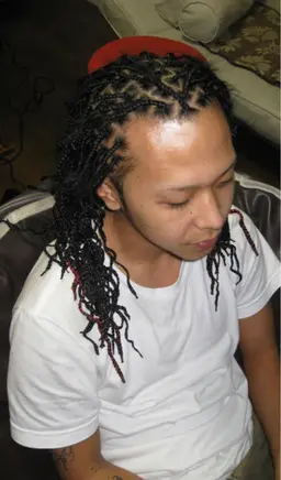 ブレイズ肩下10cm50本 ※ご予約時にエクステの色を記入下さい。80本¥27000。120本¥32000