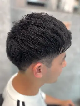 〖　当日予約限定　〗　　　　　　　　　　　　🎱メンズカット＋ショートヘッドスパ＋トリートメント🎱