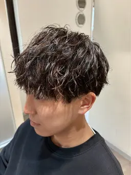 メンズカット💇♂️+パーマ🌀(波巻きorツイスパ)