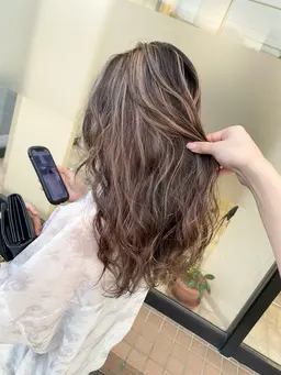 🖤初めての方🖤【フルハイライト+ケアカラー+トリートメント】