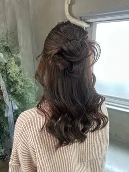 【🎀9時台ハーフアップ限定メニュー🎀】※9:00、9:30スタート早朝料金込み#早朝営業#ヘアセット#ハーフアップ