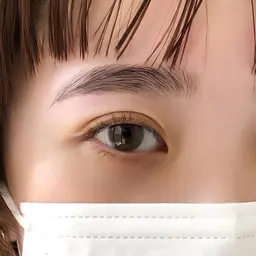 ミニモ限定特別価格✨ 流行りの韓国風🇰🇷毛流れ眉毛パーマ＋間引き500円