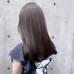 🕊ナチュラルストレートパーマ➕トリートメント🕊️