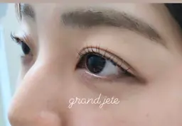 【付け足しNG】マツエク140本※お支払い現金のみ