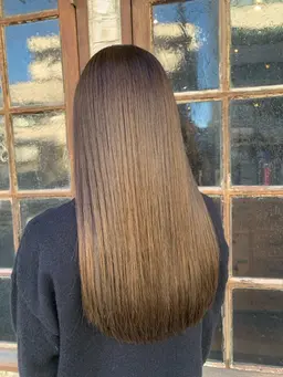 【話題の水素トリートメント☆ウルトワトリートメント】シャンプー、ブロー込。