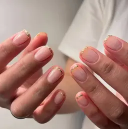 定番フレンチ(クリアベース)◇¥6500。ベースカラー追加+1000