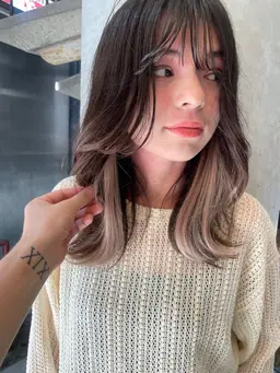 💛初めての方オススメ💛似合わせイヤリングカラー＆カラー＆トリートメント💛ベージュ限定💛