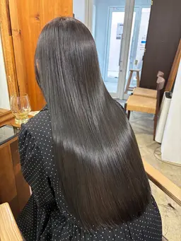 土日可能【カット+ストレートパーマ+トリートメント】　酸性ストレート　縮毛矯正　アルカリ