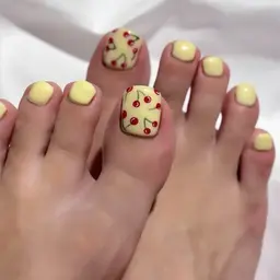 ⭐️フットワンカラー【オフケア込み】⭐️   ※マグネットネイルは表示金額＋¥1000で承ります✨