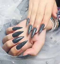 10本チップ長さ出し（オフ別）+ワンカラー💅orラメ💅2色までok