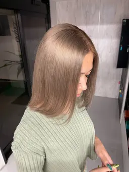 ケアブリーチ➕カラー➕超音波トリートメント✨