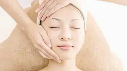 デコルテ•フェイシャルマッサージトリートメント（お悩み別パック付）