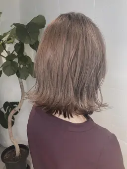 【🌅1月限定🎍】【外国人風柔らかカラー】ケアブリーチ＋パーソナルフルカラー＋濃厚トリートメント✨✨