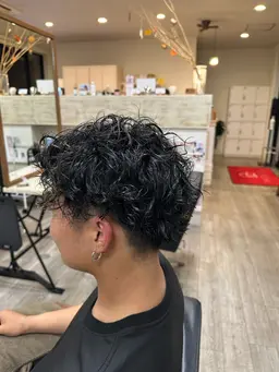 メンズパーマモデル