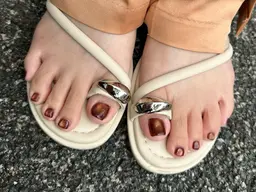 オフ有り🙆‍♀️《ミニモ限定》うるつやフットワンカラー👣✨通常価格 →【¥5,900】