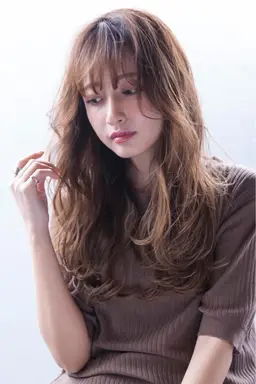 🌸リピーター様！🌸カット＋プラチナ カラー＋トリートメント❤️2.3回目まで🧚🏻🧚🏻