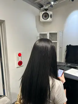 【髪質再生トリートメント】ハイダメージの方におすすめ🌱しっかり内部補修でサラツヤに✨