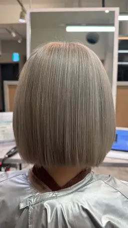 【✨ハイトーン・透明感✨】カット+ブリーチ+カラー💛