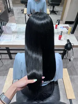 【ワンカラー＋𝑨𝒖𝒋𝒖𝒂4STEPトリートメント】