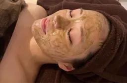 【キャンペーン】剥離なしソフト・ハーブピーリング🌿で即効ツヤ肌✨ 2週間に1回のケアで肌質改善◎